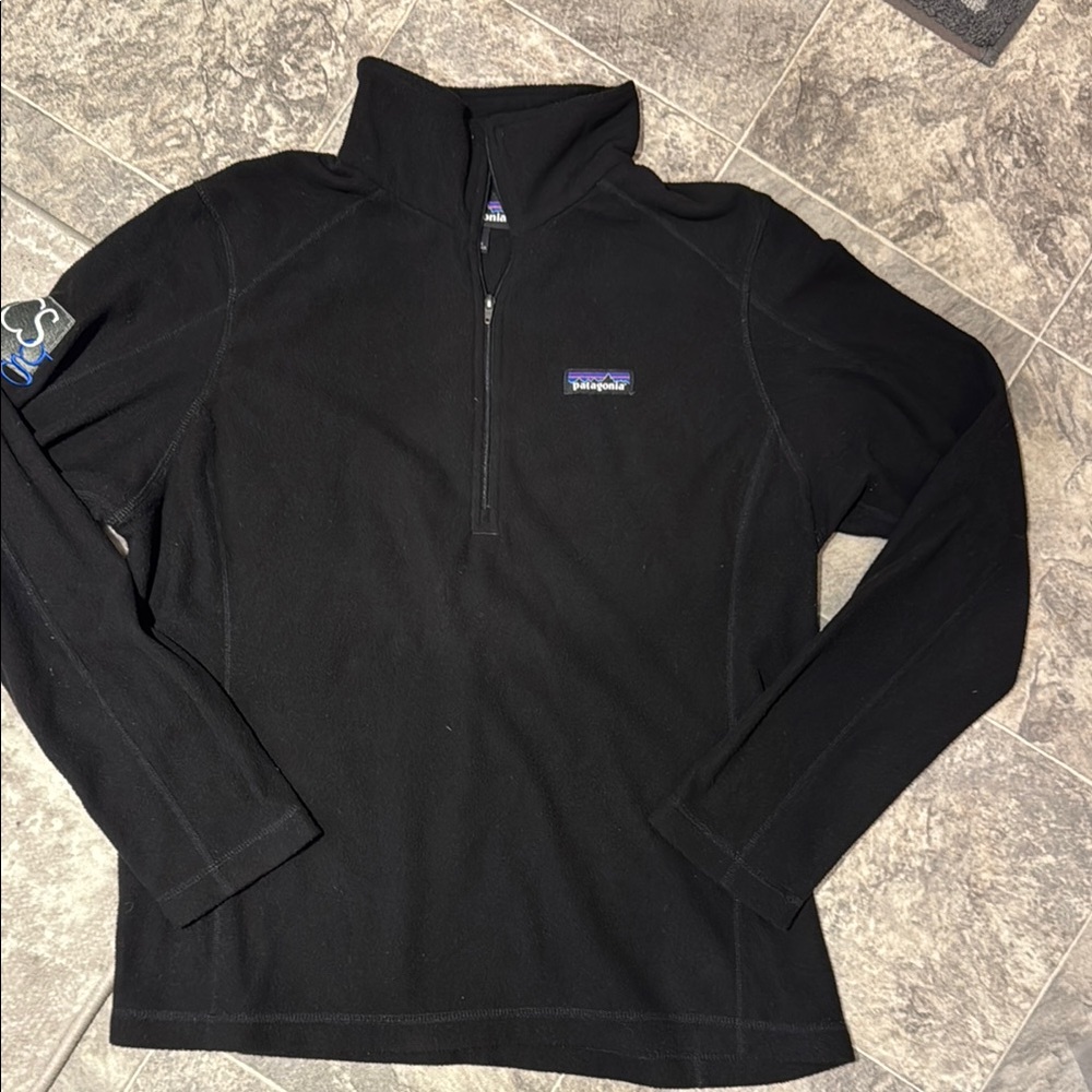 Patagonia Men's Black Sweater